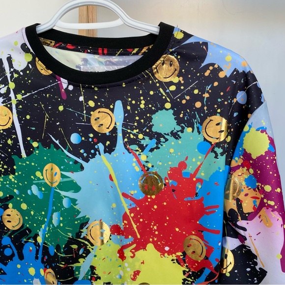 Smiley face t-shirt - Picture 2 of 6